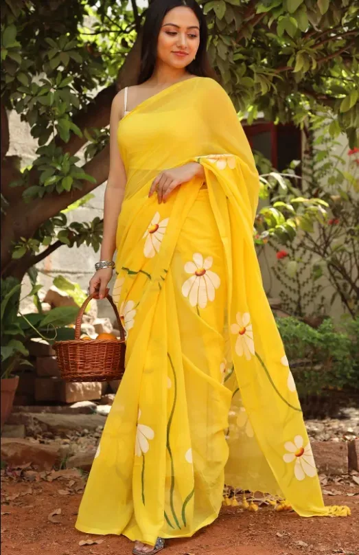 Sunny Yellow Daisy Floral Print Linen Saree